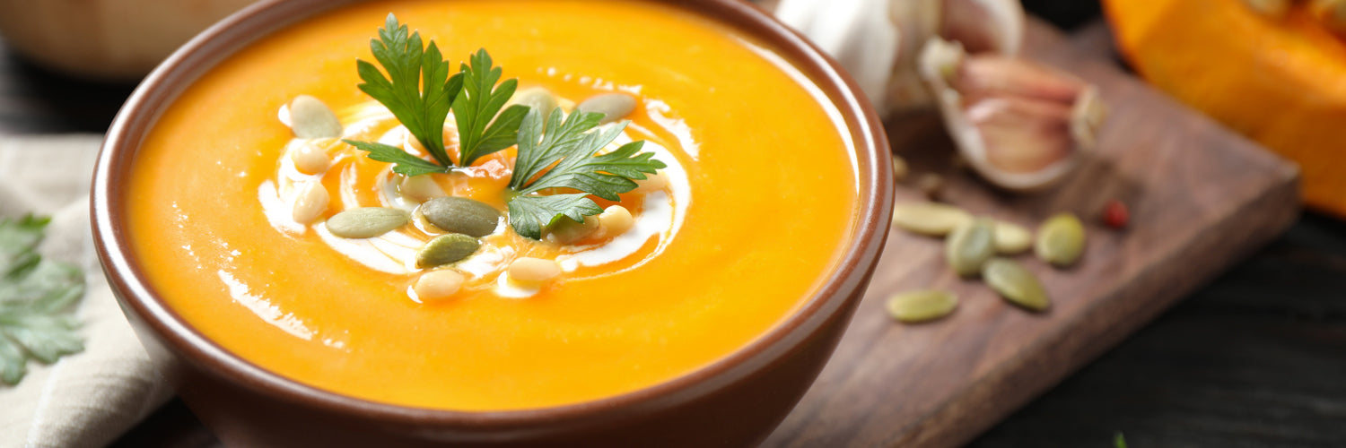 Farbenfrohe-Kürbissuppe1500x500